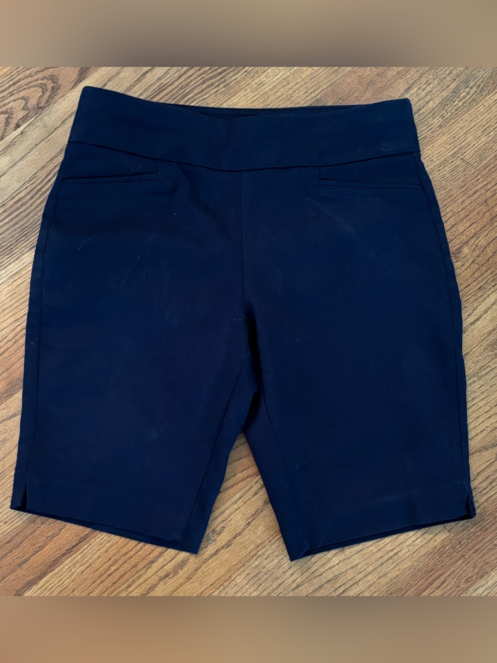Croft & Barrow Navy Slip on Bermuda Shorts, Size 4 Petite